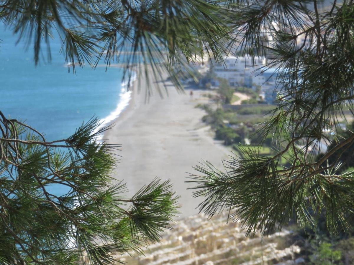 Villa Monte Polopos エクステリア 写真